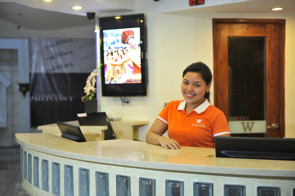Wellcome Hotel Cebu Exterior photo